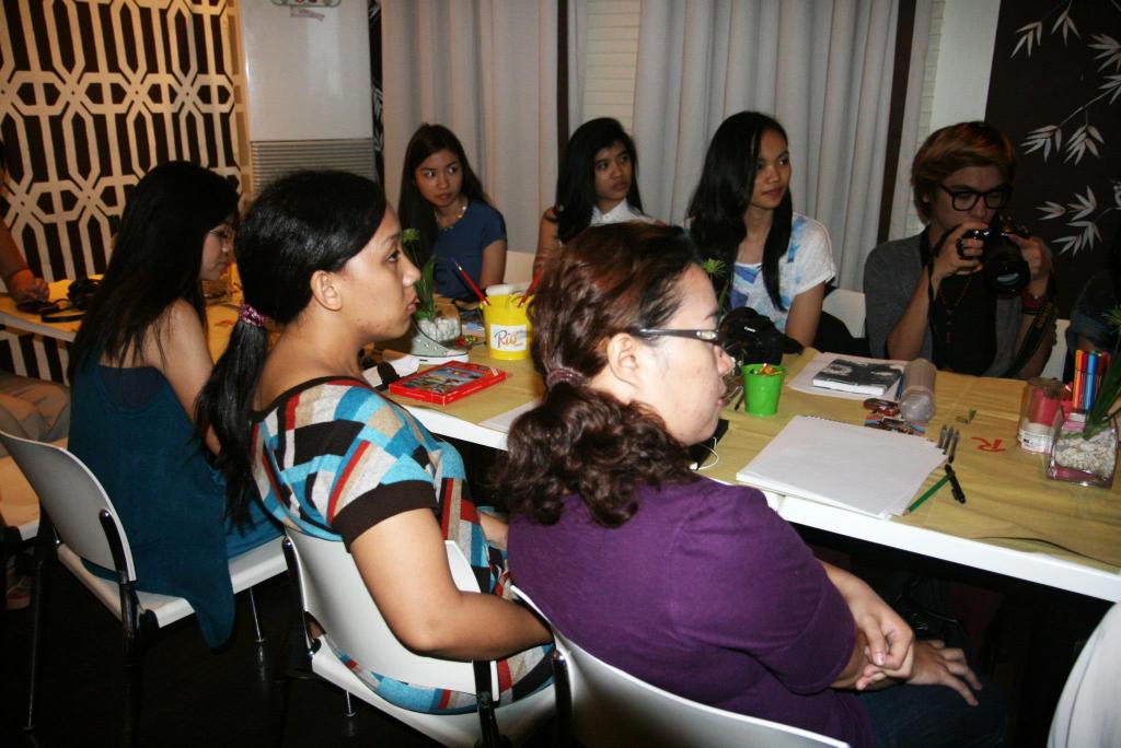 467455_465149700190664_1229370958_o (1)