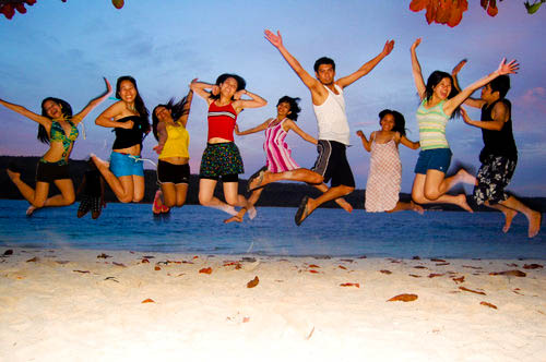 5733_1068091153260_5986630_n-2