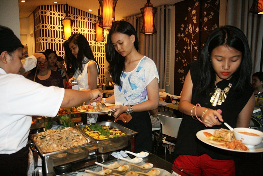 616369_465158013523166_1333952539_o