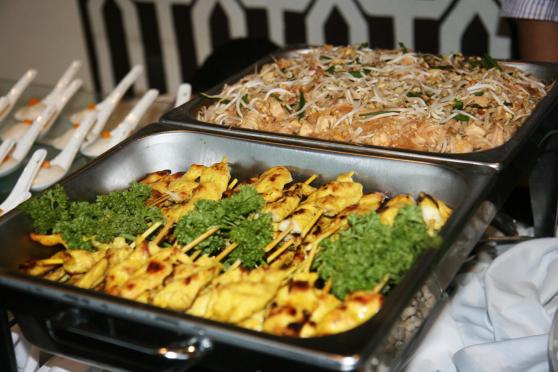 703615_465157866856514_1745596271_o