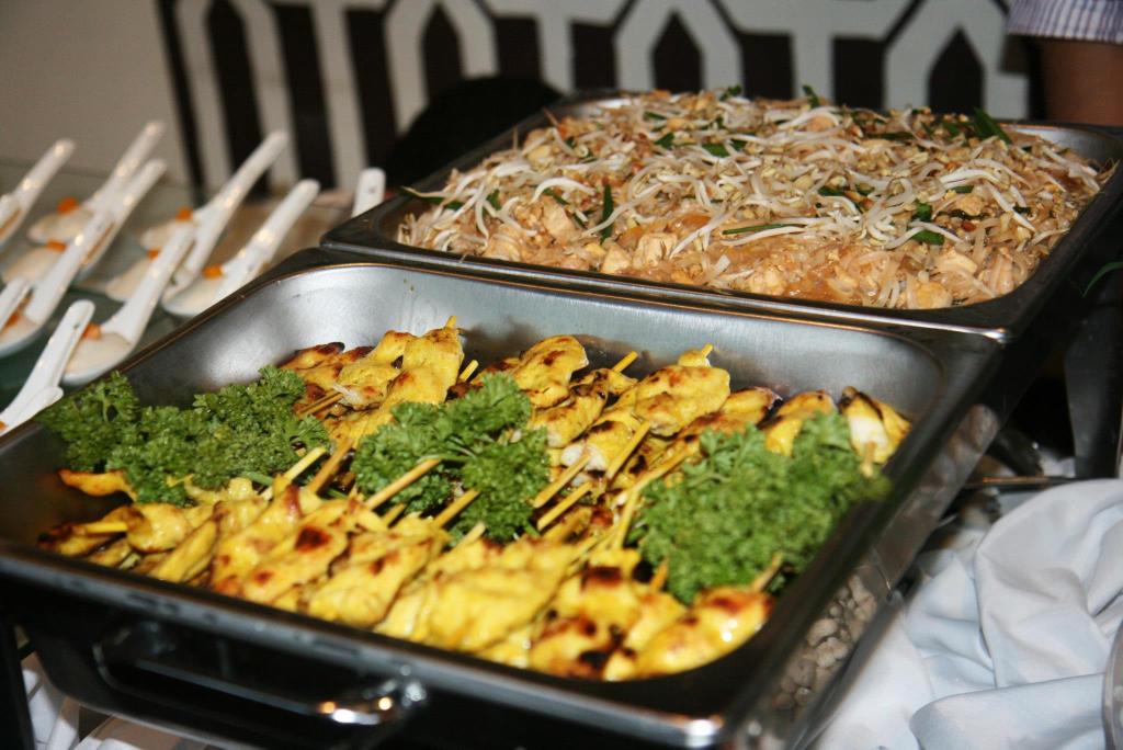 703615_465157866856514_1745596271_o