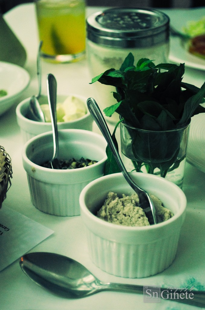 Basil pesto, white cheese, anchovies, tomato salsa, mushroom pate, black olive tapenade, and fresh green peppercorn in olive oil.