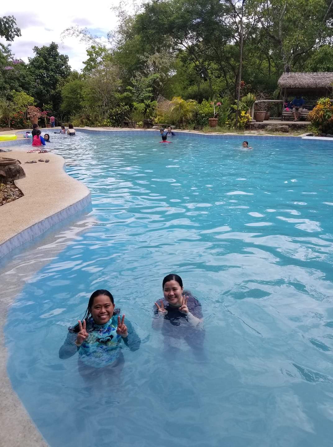 received_349691065895899